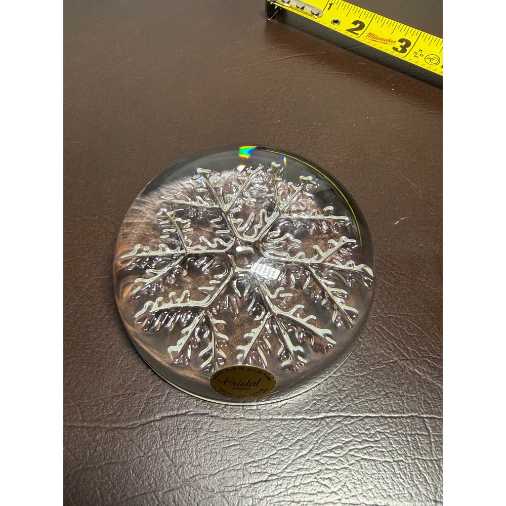 Cristal France Lead Crystal Snowflake Paperweight Clear Glass Winter Decor